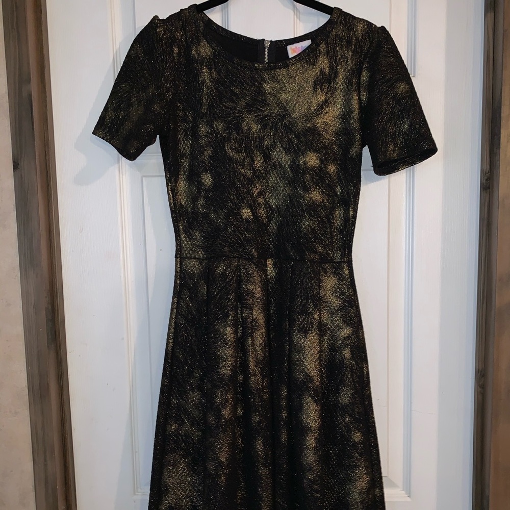 LuLaRoe Amelia